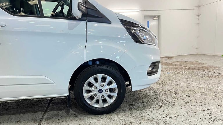 2023 Ford Transit Custom 2.0 EcoBlue 130ps Low Roof Limited Van Van Diesel Manual