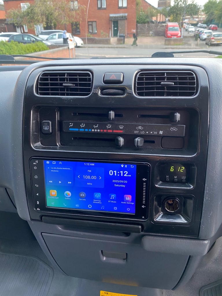 2009 Toyota Hiace 280 D-4D SWB 120bhp **FSH, NEW MOT**