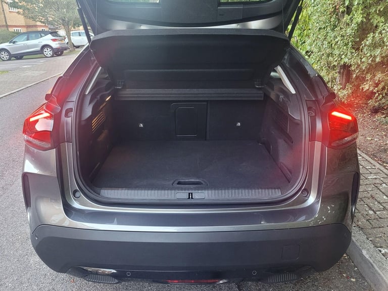 2024 Citroen C4 1.2 PureTech MAX Hatchback 5dr Petrol EAT8 Euro 6 (s/s) (130 ps) HATCHBACK Petrol...