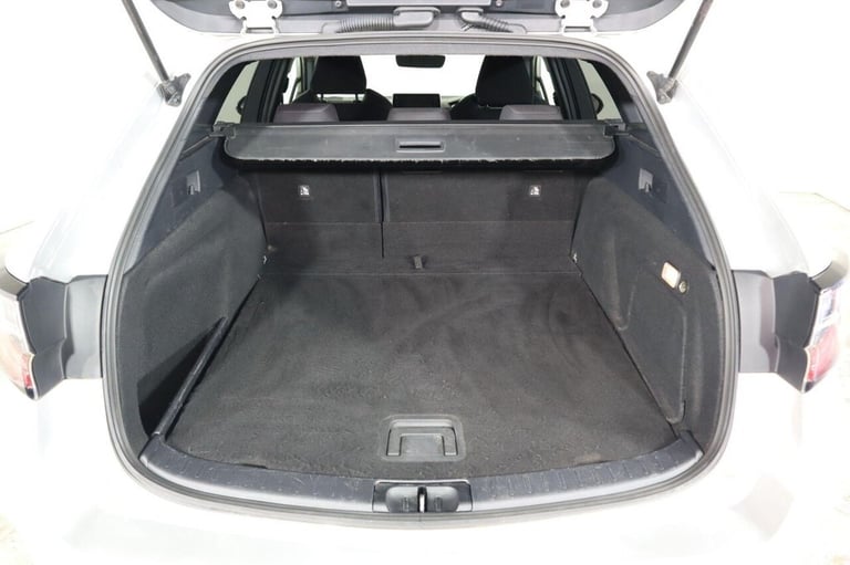 2020 Toyota Corolla 2.0 VVT-h Design Touring Sports CVT Euro 6 (s/s) 5dr Estate PETROL/ELECTRIC A...