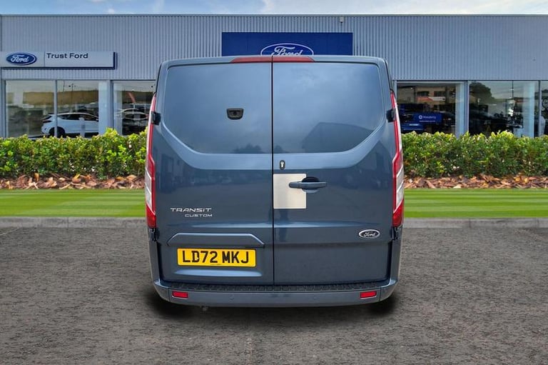 2022 Ford Transit Custom 2.0 EcoBlue 130ps Low Roof Limited Van Auto PANEL VAN DIESEL Automatic