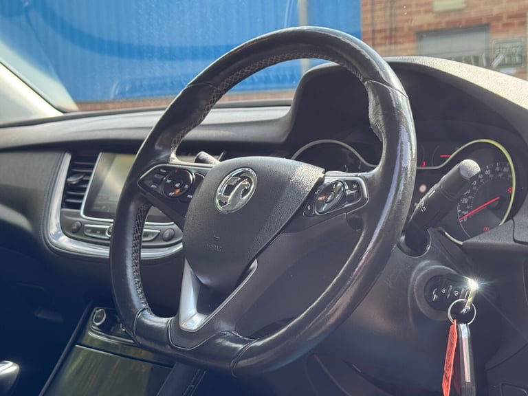 2020 Vauxhall Grandland X 1.2 Turbo SRi Nav 5dr HATCHBACK Petrol Manual