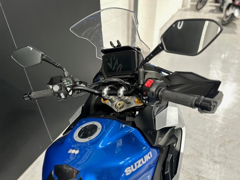 2024/73 Suzuki GSX S1000GX Motorcycle 