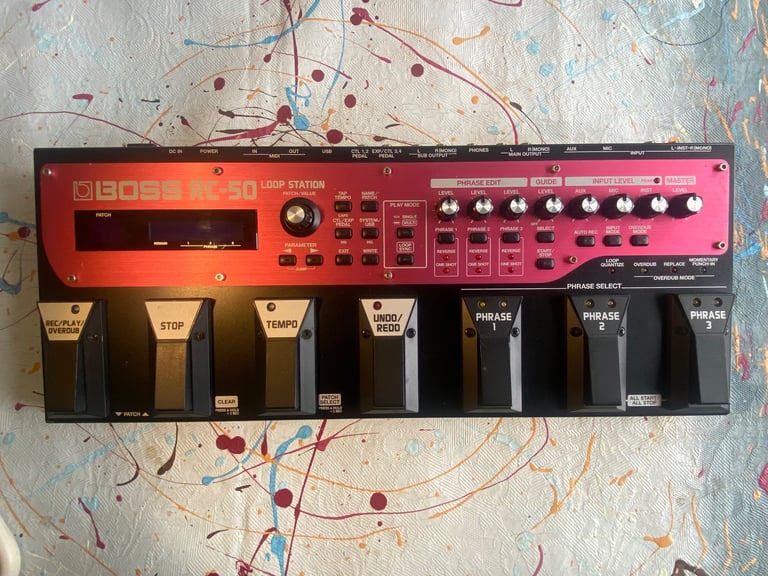 BOSS RC50 loop station 