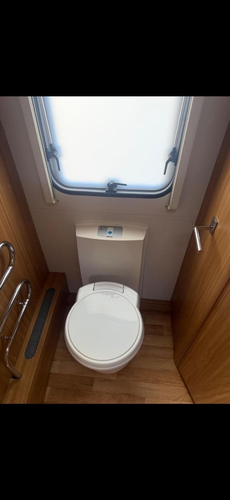 Lunar Lexon 2 berth 2014