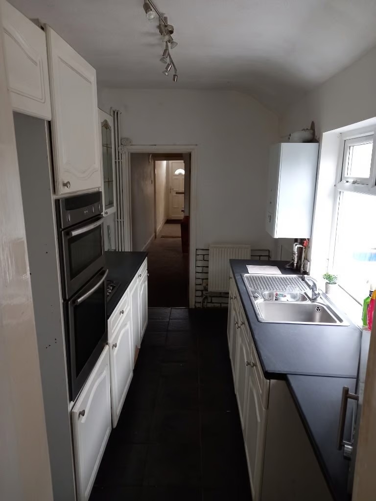 **LET BY** DIMSDALE PARADE - PETS AND DSS ACCEPTED  - NO DEPOSIT 