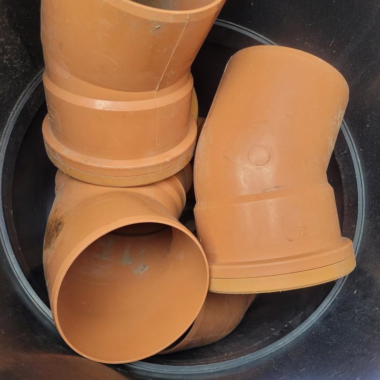 New Drainage Risers Chambers & Fittings 110 & 160mm