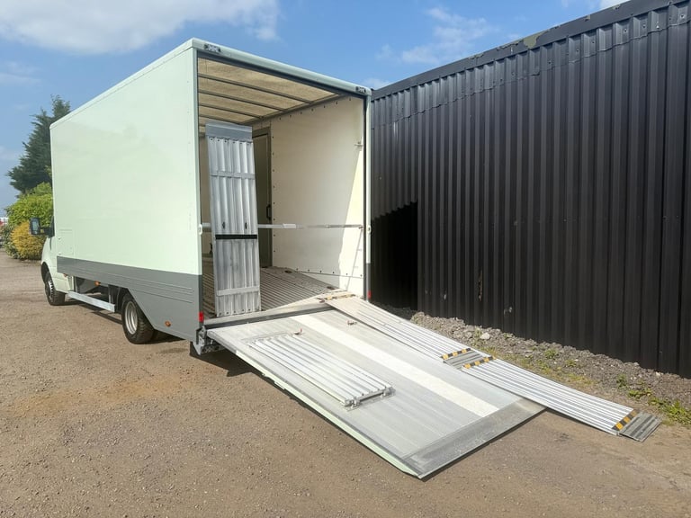 Mercedes Sprinter 2.1 516 Covered vehicle transporter racecar RWD L2 Euro 6