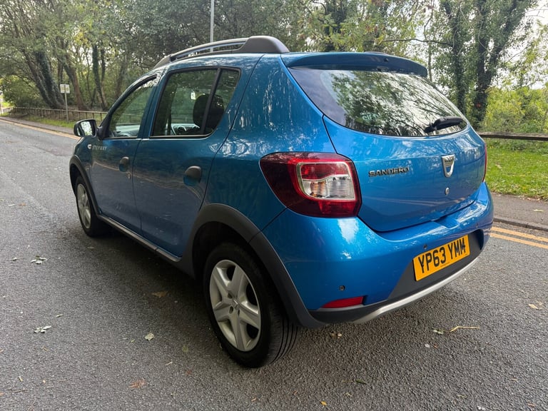 2013 Dacia Sandero Stepway 1.5 dCi Laureate 5dr HATCHBACK Diesel Manual