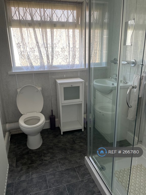 3 bedroom house in Bethel Place, Hirwaun, Aberdare, CF44 (3 bed) (#2667180)