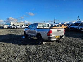  2020 ON 20 PLATE TOYOTA HILUX ACTIVE D-4D 4WD 2400CC DOUBLE CAB PICK UP ULEZ 