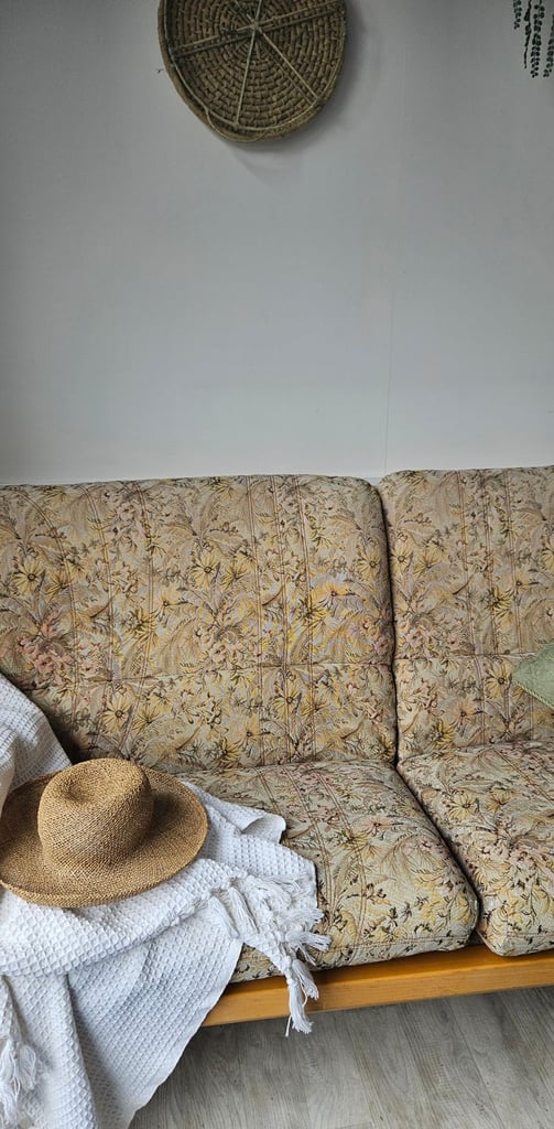 Vintage Ercol 766 Jubilee Three-Seater Sofa – Blonde Wood – Mid-Century Modern