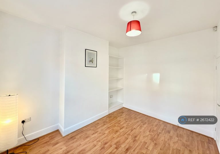 2 bedroom house in Jones Street, Salford, M6 (2 bed) (#2672422)