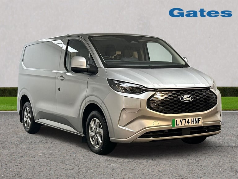 2024 Ford Transit Custom 320 SWB Limited 65kWh 100kw / 136PS Auto Van Electric Automatic