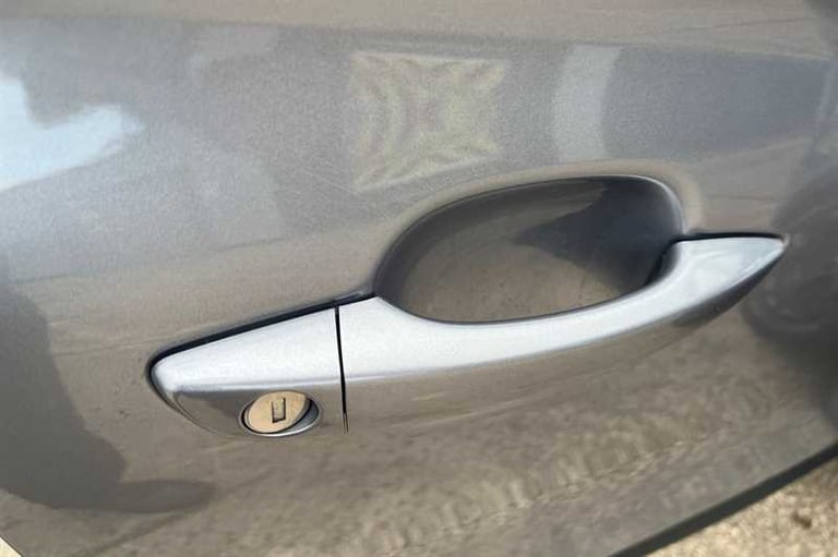 2021 Vauxhall Crossland 1.5 Turbo D Elite SUV 5dr Diesel Manual Euro 6 (s/s) (110 ps) SUV Diesel ...