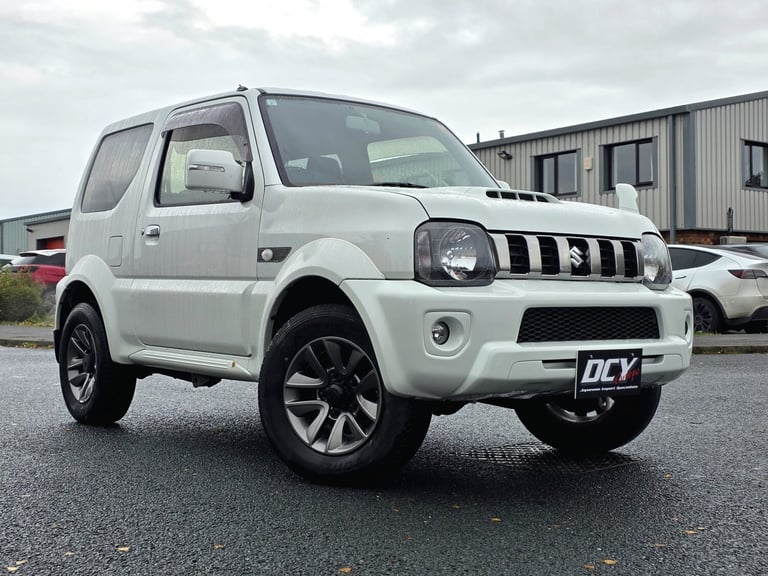 SUZUKI JIMNY 1.3 Land Adventure White Auto Petrol 2014