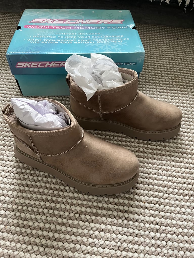 Skechers ultra mini boot - brand new 5