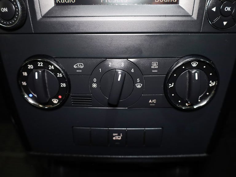 2011 Mercedes-Benz A-Class A160 CDI BlueEFFICIENCY Classic SE 5dr HATCHBACK DIESEL Manual