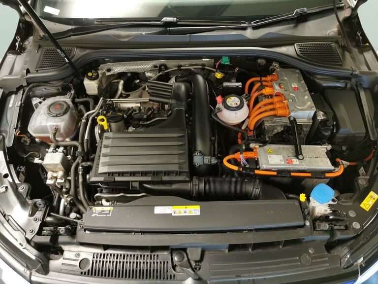 2022 Volkswagen Golf 1.4 TSI 13kWh GTE Hatchback 5dr Petrol Plug-in Hybrid DSG Euro 6 (s/s) (245 ...