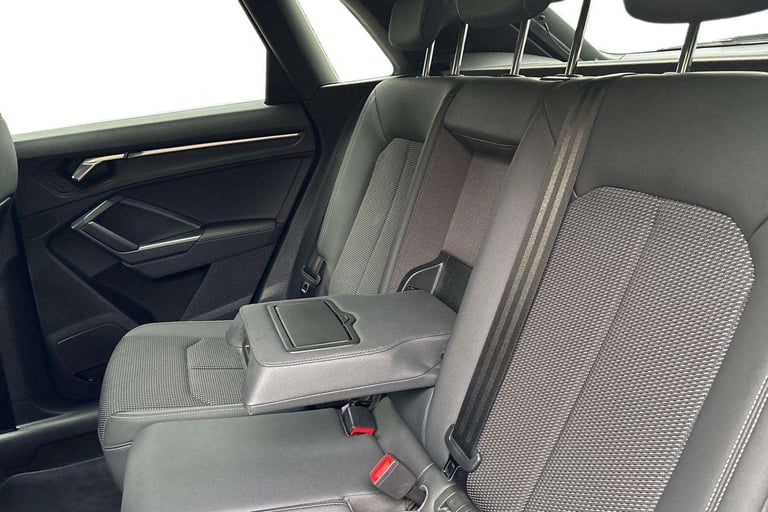 2022 Audi Q3 35 TFSI S Line 5dr ESTATE PETROL Manual