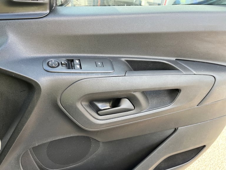 Peugeot Partner 1.5 Bluehdi 1000 Professional Premium  Plus Standard Panel Van