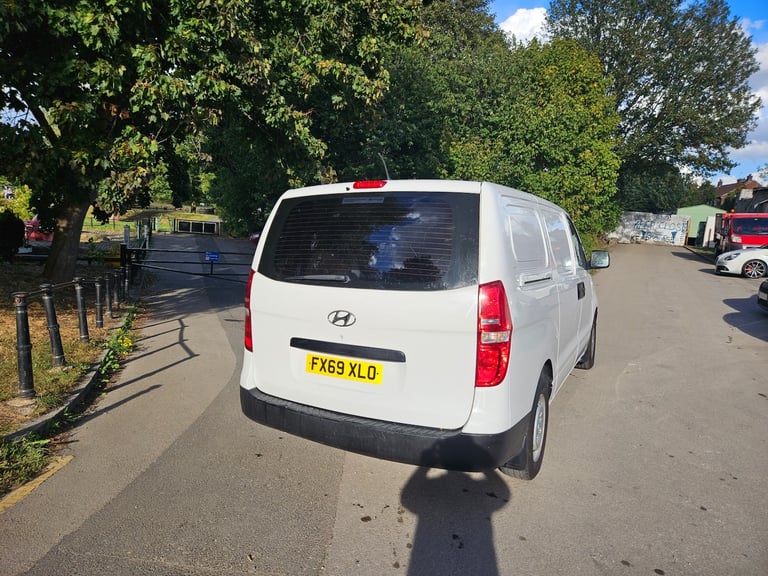 2019 Hyundai Iload 2.5 CRDi 116ps SE Van [6] Euro 6  PANEL VAN Diesel Manual