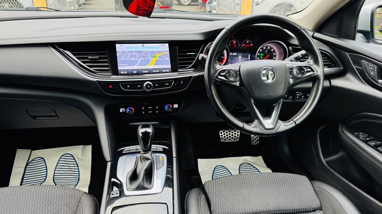 2017 Vauxhall Insignia SRI NAV 5-Door Diesel