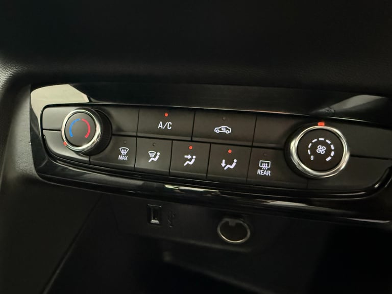 Vauxhall Corsa 1.2 Turbo SE Black Hatchback WARRANTY 12 MONTHS MOT