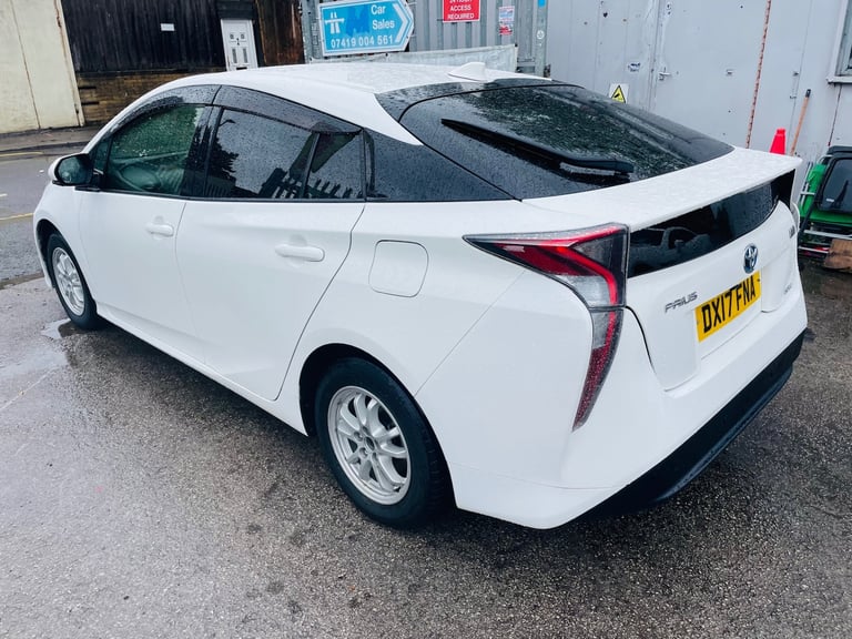 2017 Toyota Prius  Hybrid Electric Automatic