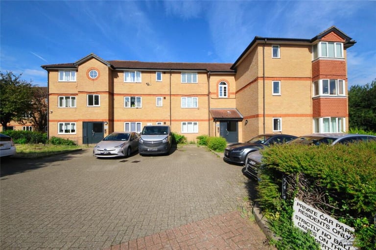 image for 1 bedroom flat in One Bedroom Flat Property for Sale E6
