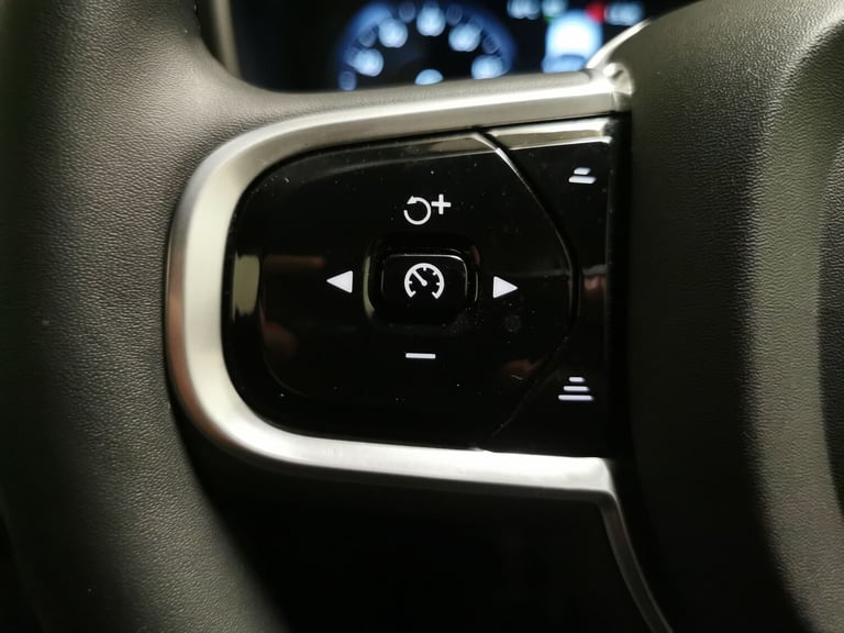 2021 Volvo V60 2.0 T6 Recharge PHEV R DESIGN 5dr AWD Auto ESTATE PETROL/ELECTRIC Automatic