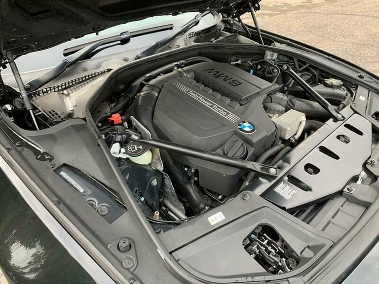  BMW 5 Series 3.0 535i Luxury Auto Euro 6 (s/s) 4dr Petrol Automatic