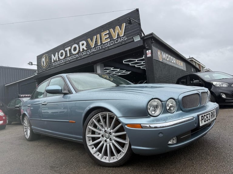 2003 Jaguar XJ 4.2 V8 XJR Supercharged 4dr Auto SALOON Petrol Automatic