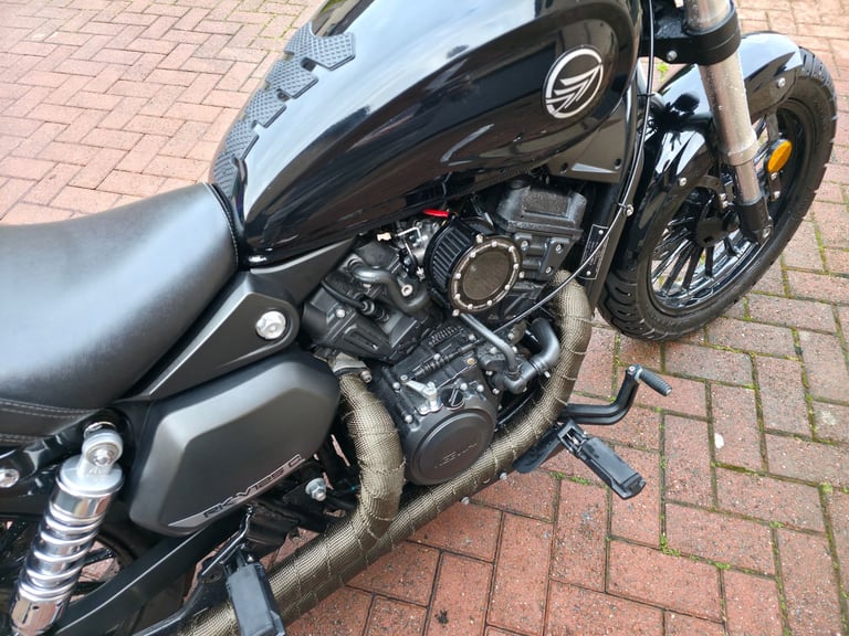 Keeway, V, 2023, 125 (cc) V Twin Engine