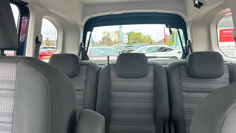 2021 Vauxhall Combo Life 1.2 Turbo 130 Elite 5dr Auto [7 seat] Petrol Estate Estate Petrol Automatic