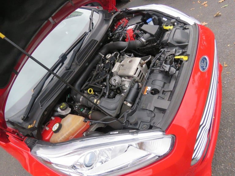 2016 Ford Fiesta 1.0T EcoBoost Zetec Euro 6 (s/s) 5dr HATCHBACK Petrol Manual