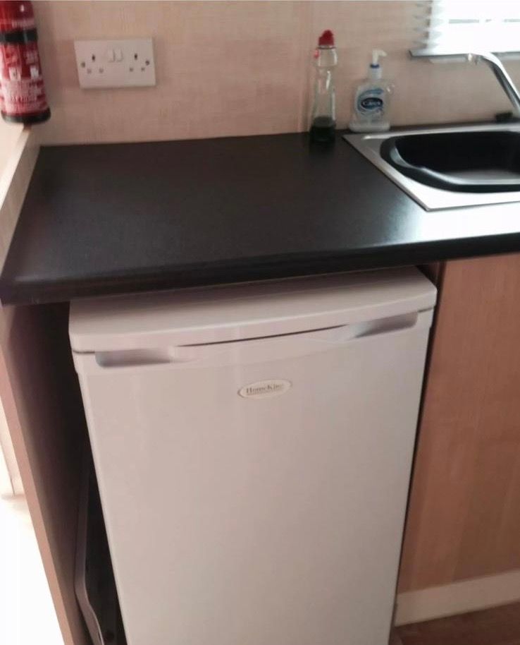 2 Bedroom Mobile Home Available