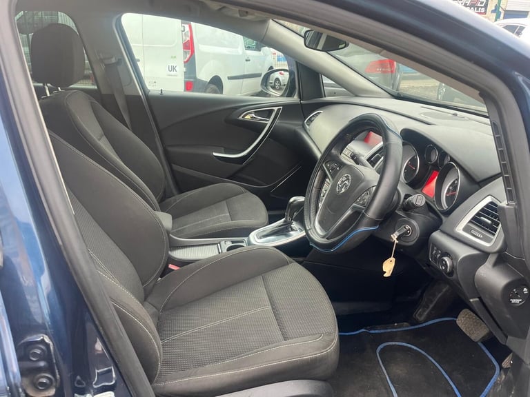 2011 Vauxhall Astra 2.0 CDTi 16V SRi 5dr Auto ESTATE Diesel Automatic