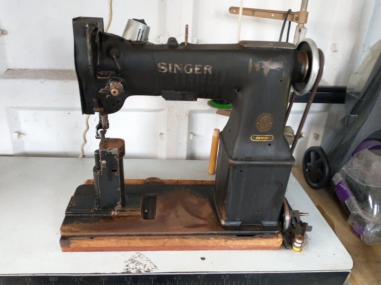 Singer Leather/Shoe Making Post Machine