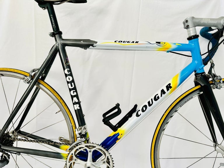 Qh  CUGAR Belgian 🇧🇪 Champion size 56 cm Full  Shimano 105 Groupset