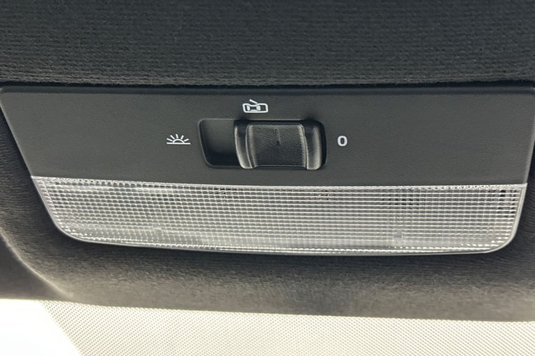 2017 SEAT Mii 64389 Hatchback Petrol Manual