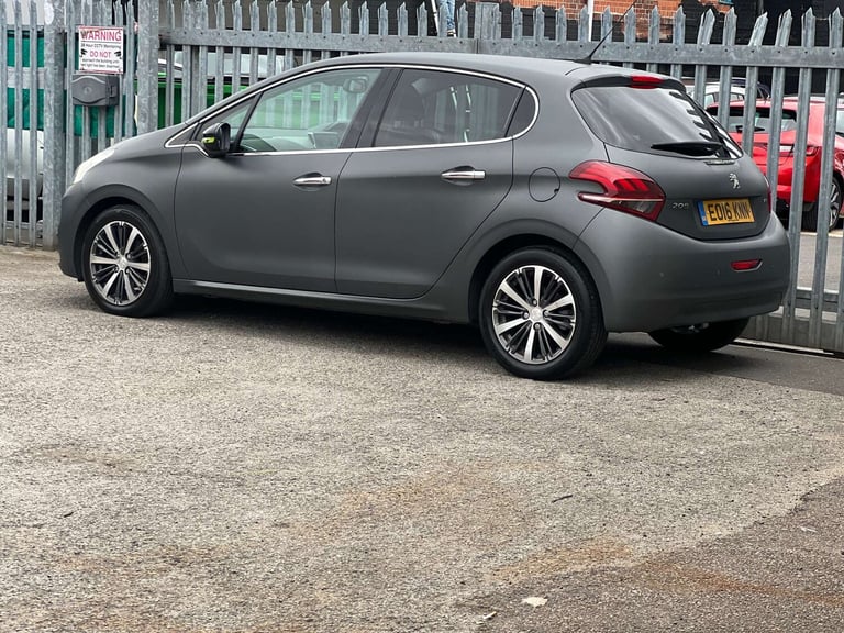 2016 Peugeot 208 1.6 BlueHDi 100 Allure 5dr HATCHBACK DIESEL Manual