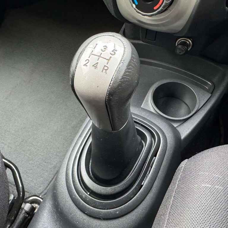 2006 Toyota Yaris 1.0 Yaris T3 3dr Hatchback Petrol Manual