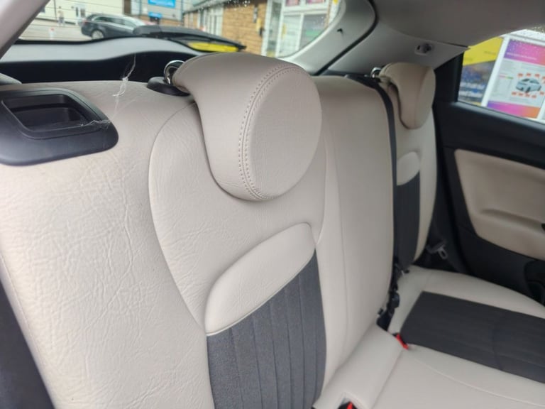 2016 Fiat 500X 1.6 MultiJetII Lounge SUV 5dr Diesel Manual Euro 6 (s/s) (120 ps) HATCHBACK Diesel...