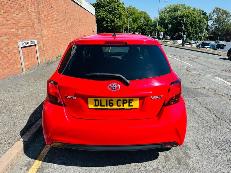 2016 Toyota Yaris 1.33 Dual VVT-i Icon Euro 6 5dr HATCHBACK Petrol Manual
