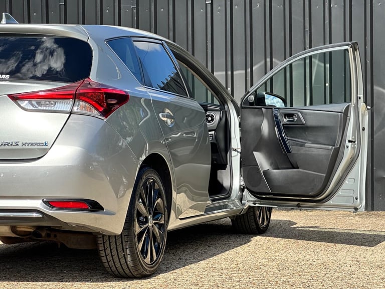 2016 Toyota Auris 1.8 Hybrid Excel 5dr CVT HATCHBACK PETROL/ELECTRIC Automatic