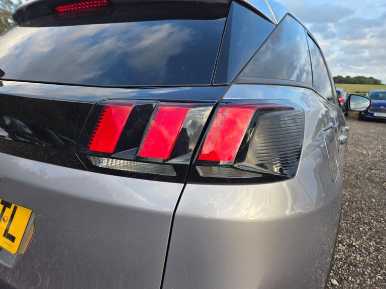 2019 Peugeot 3008 1.2 PureTech Allure Euro 6 (s/s) 5dr Petrol