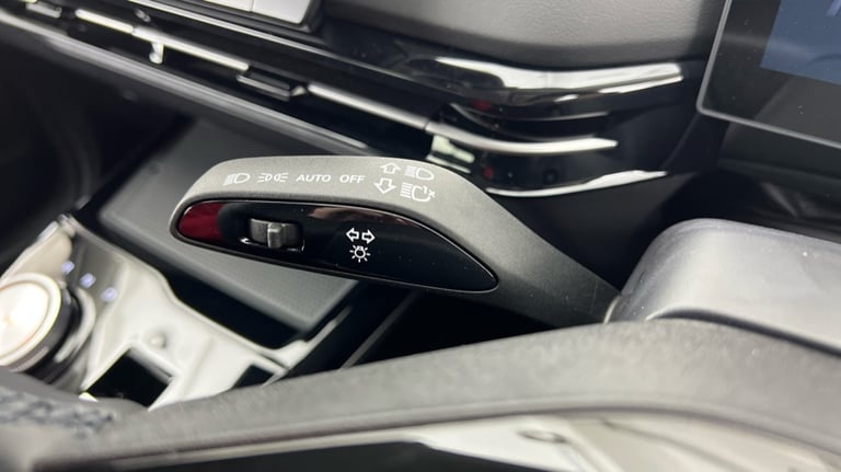 2025 MG MG4 150kW Trophy EV Long Range 64kWh 5dr Auto Hatchback Electric Automatic