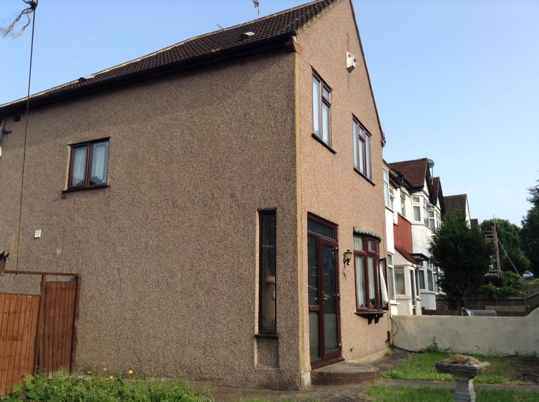 BILLS INCLUDED Double Room to Let in Abbey Wood Plumstead Area SE2