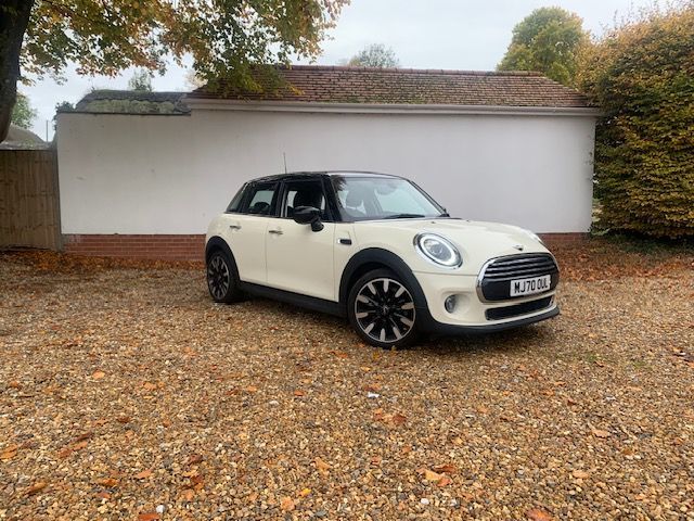  Mini Hatchback 1.5 Cooper Exclusive II 5dr Petrol